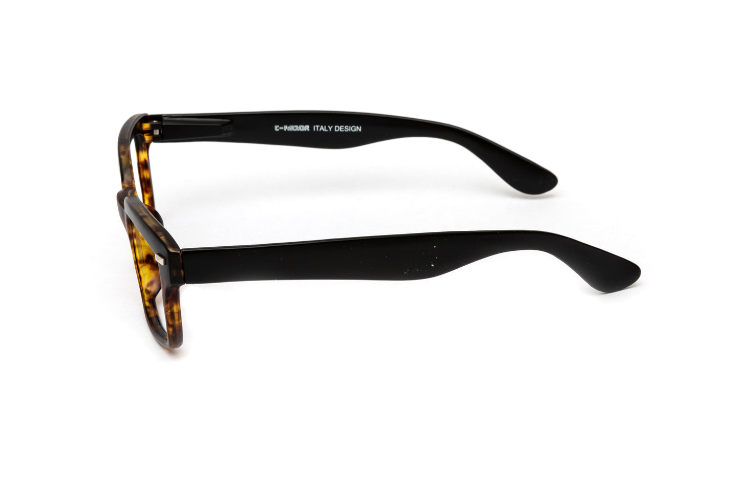 New York | Brown Tortoise