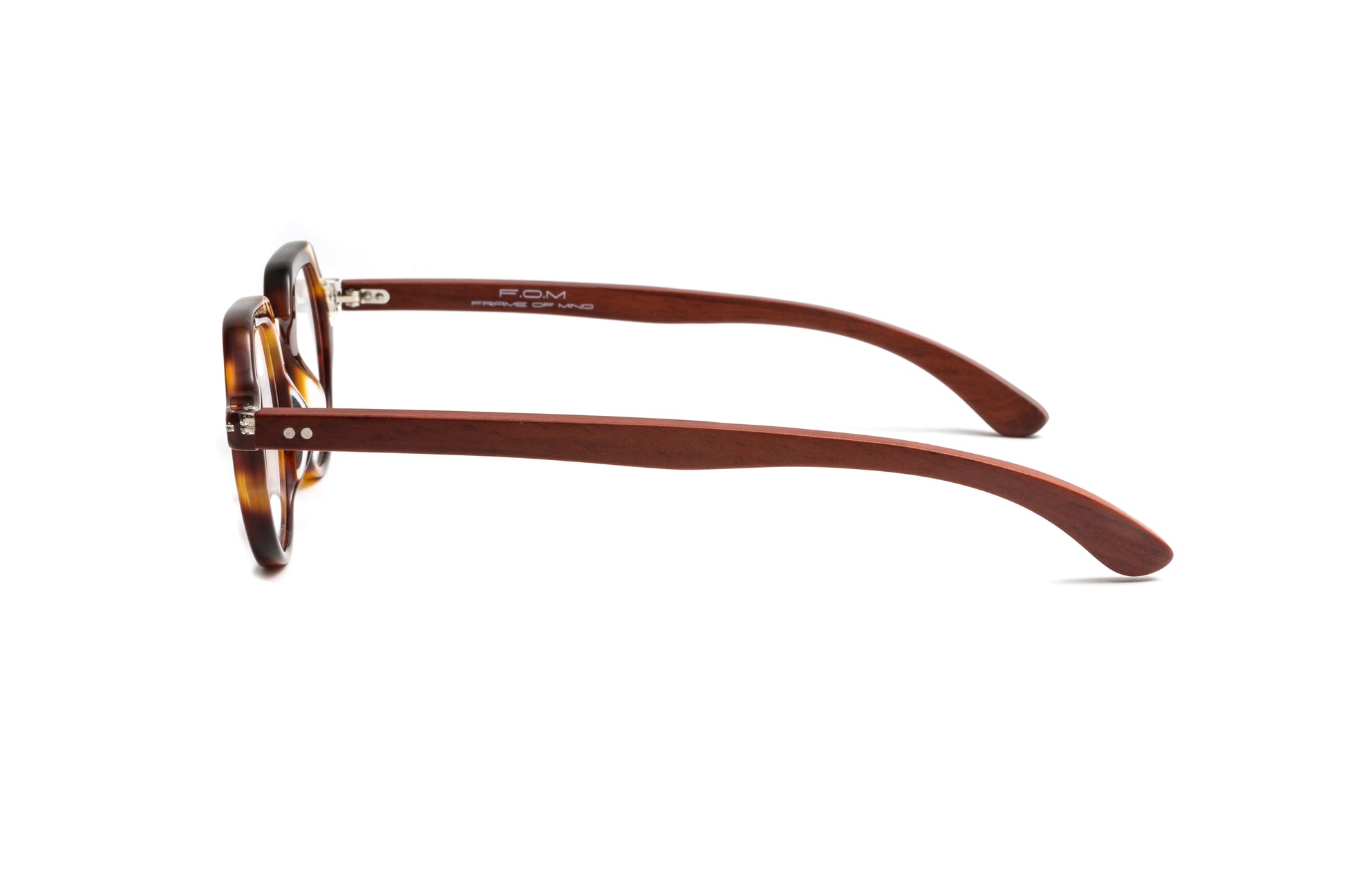 St Tropez round unisex reading glasses with a tortoise and clear frame and cherry wood temples by Eyejets