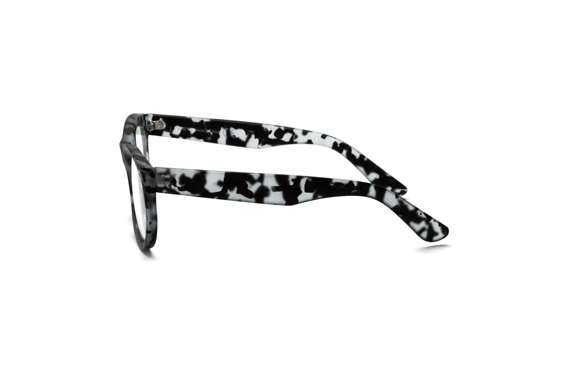 Men’s wayfarer reading and blue light glasses in a matte gray tortoise finish, displayed on a white background. The subtle mix of gray and tortoise tones paired with a rubberized texture gives the classic frame a sleek, masculine, and contemporary feel.